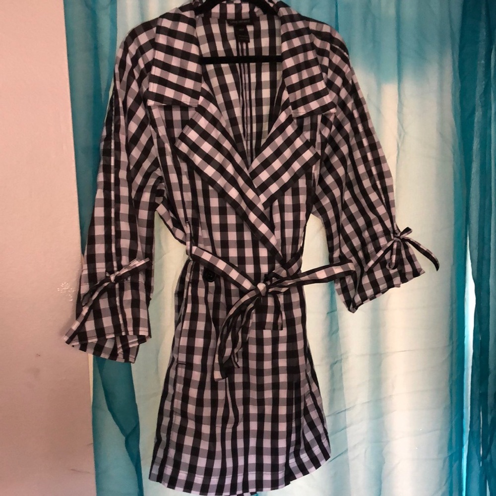 Lane Bryant Checkered Short Trench sz 22-24